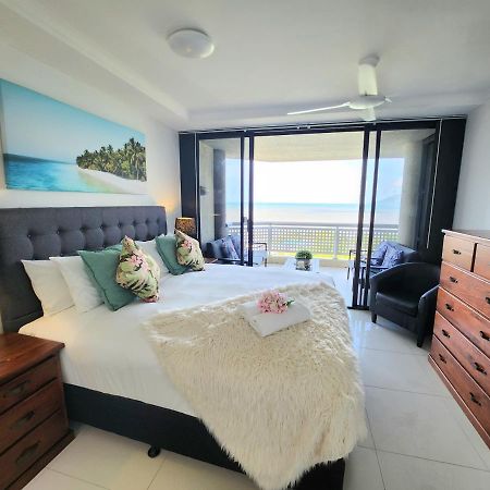 Cairns Luxury Seaview Apartment Eksteriør billede