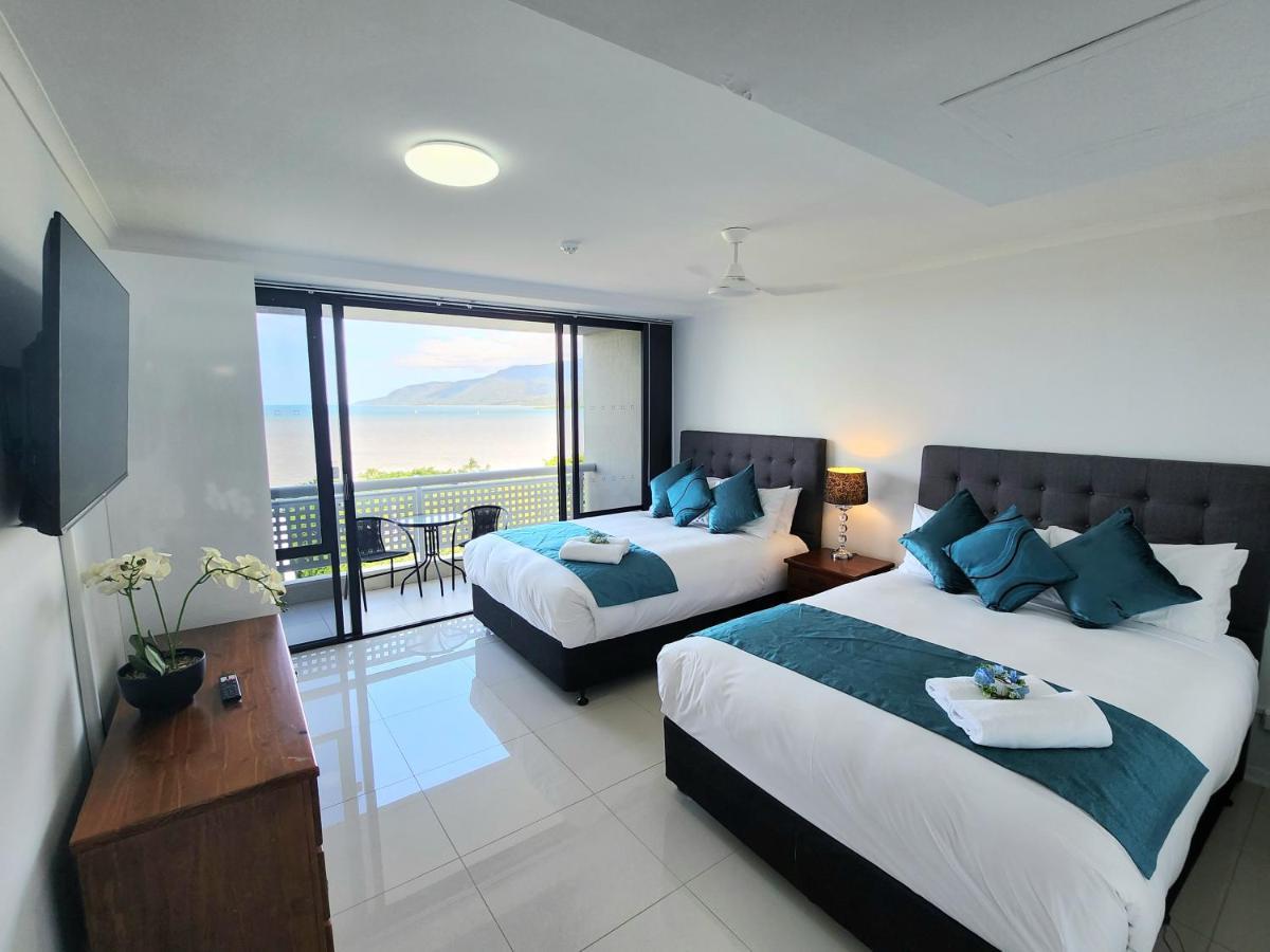 Cairns Luxury Seaview Apartment Eksteriør billede